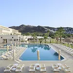 Cocos The Club Отель 4*
