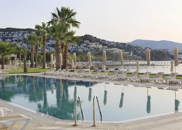 Cocos The Club Hotell 4*